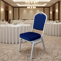 Chaise de banquet durable en métal argenté avec cadre veiné et tissu noir pour mariage, fête, hôtel, cuisine, salle à manger - Vente en gros