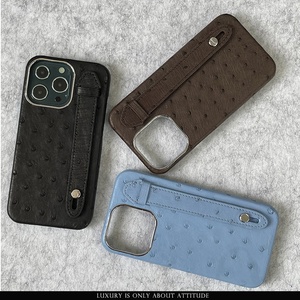 Funda de teléfono móvil de piel de avestruz auténtica de lujo para iPhone 13 14 15 16 17 Pro con correa - Product Image 6