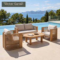 Ensemble de canapés d'extérieur haut de gamme en corde tressée avec table basse, structure en aluminium et coussins imperméables |   Meubles de salon pour patio, jardin et villa