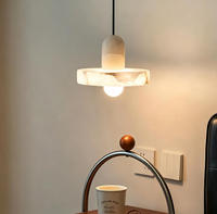 Lampe suspendue LED UFO moderne en marbre et verre, style nordique, à intensité variable, idéale pour chambre à coucher, chevet et coiffeuse – Vente directe usine