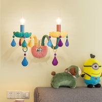 Applique murale LED couleur macaron pour intérieur, salon, salle à manger, chambre à coucher – Lampe en cristal populaire avec abat-jour en tissu pour maison, hôtel, escalier