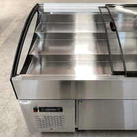 Table de préparation réfrigérée commerciale en acier inoxydable à double température de 2 mètres pour sauces et assaisonnements, avec compartiment à salade à fentes