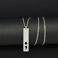 Collier creux à breloques en forme de demi-cou à la mode, en acier inoxydable poli, bijoux, possibilité de livraison directe