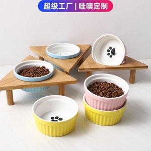 Juego de tazones de cerámica para gatos con base de madera antideslizante para alimentar y dar de beber a varios gatos - Product Image 5