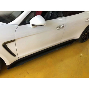 ชุดแต่งคาร์บอนไฟเบอร์ ปี 2014-2016 สำหรับ <span class=keywords><strong>Panamera</strong></span> 970 ประกอบด้วย สเกิร์ตหน้า สเกิร์ตหลัง สเกิร์ตข้าง พร้อมไฟตัดหมอก - Product Image 6