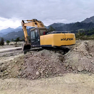Excavatrice sur chenilles Hyundai215lc-7C jaune, hydraulique, pour travaux de construction, machine lourde sur chenilles - Product Image 1