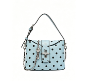 Sacs pour femmes : Nouveau sac seau noir tendance à chaîne avec motifs ondulés ; Sac à bandoulière haut de gamme avec design panier tressé.