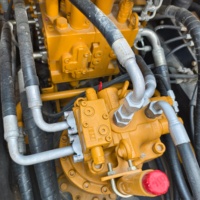 Vente Flash : Excavatrice sur chenilles Sany245 d'occasion, 24 tonnes, système hydraulique complet, bon état, livraison rapide, expédition mondiale