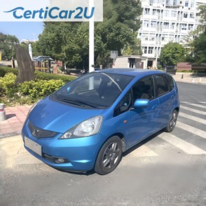 <span class=keywords><strong>Honda</strong></span> Fit 1.3 Comfort Auto 2008 Usata, Hatchback Giapponese, Guida a Sinistra, Colore Scuro, Cerchi R15, Ottima Economia di Carburante, Affidabile, Perfetta Auto Urbana - Product Image 1