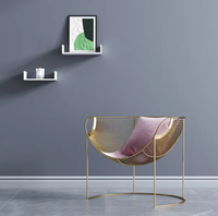 Tables et chaises de balcon en fer forgé pour hôtels, ensemble table ronde et chaises pour le thé