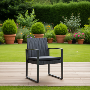 Chaise de jardin en rotin PP gris foncé avec structure en aluminium, mobilier d'extérieur contemporain, chaise de salle à manger durable pour patio - Product Image 2