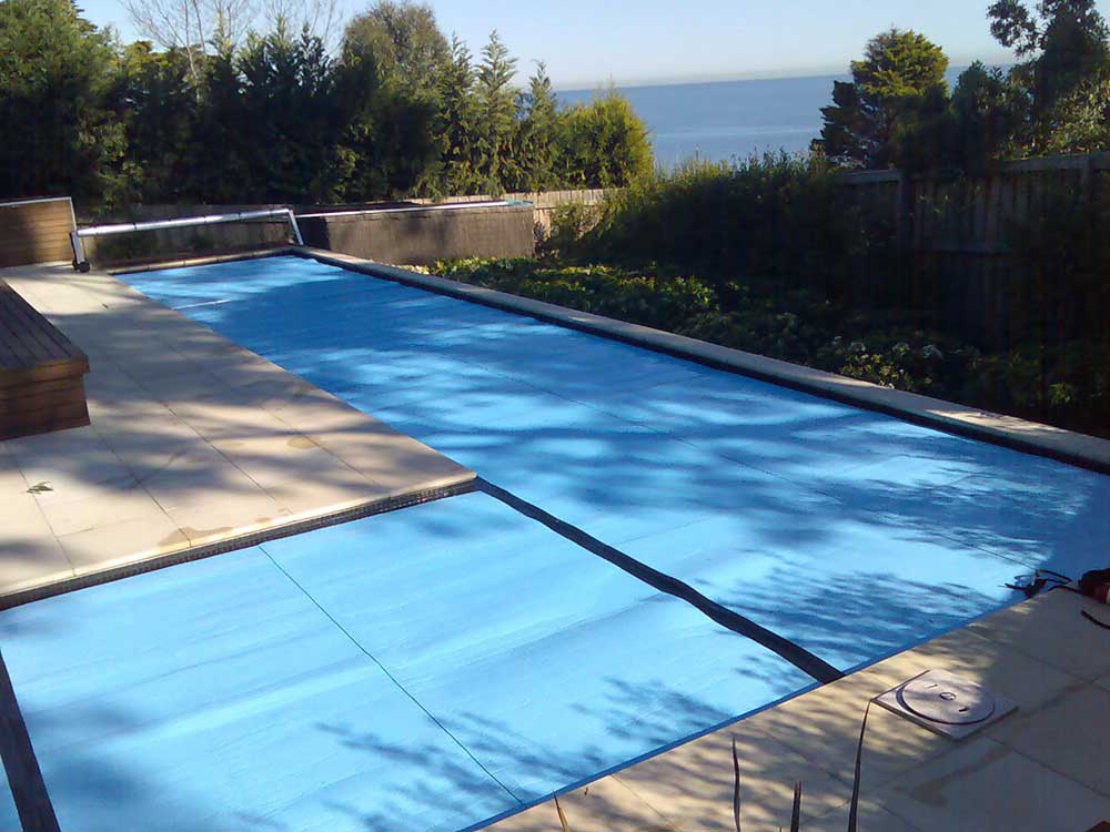 泳池冬季用蓝黑pvc篷布盖水池防水布材料 - buy swimming pool cover
