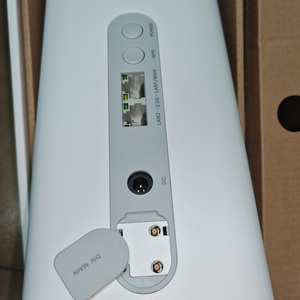 Routeur WiFi 7 FiberHome 5G CPE Pro LG6851F BE7200 avec deux ports Ethernet 2.5G, processeur quadricœur, modem sans fil 5G 4G LTE Cat19 avec carte SIM - Product Image 5