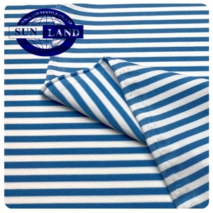 Camiseta <span class=keywords><strong>de</strong></span> Golf Deportiva Elástica para Hombre Joven, Fabricada en China, 88% Poliéster, 12% Elastano, Tejido <span class=keywords><strong>de</strong></span> Punto Liso a Rayas - Product Image 1