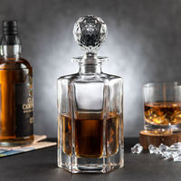 Decantador de Vino de Cristal Transparente de Lujo Moderno con Tapón de Diamante, Capacidad de 800 ml, Grabado de Logotipo Personalizado, Regalos Empresariales para Fiestas