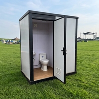 Toilettes mobiles de chantier avec structure en acier, ventilateur, porte coulissante, WC extérieur portable avec lavabo intégré