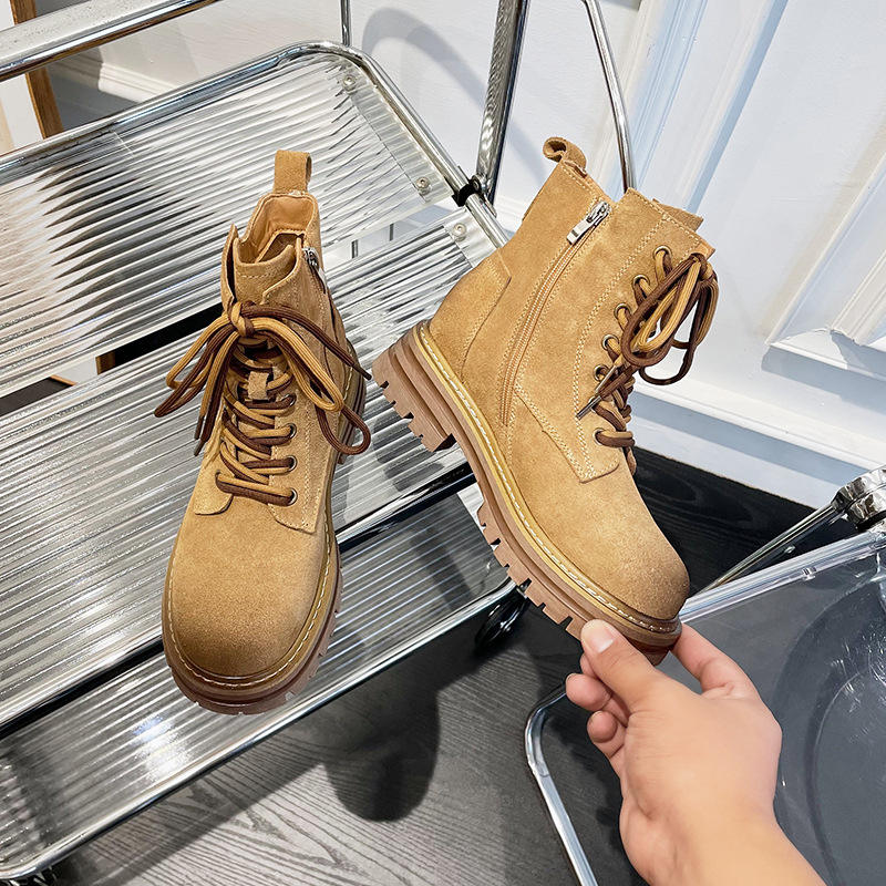 หนังนิ่มส้นเตี้ยสีน้ำตาล