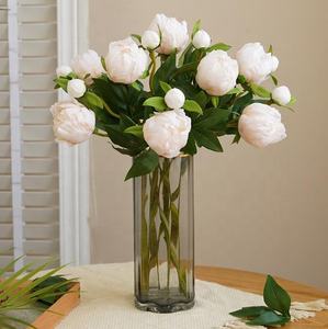 Pivoines artificielles de fleurs en soie à 2 têtes de haute qualité pour la décoration intérieure - Product Image 3