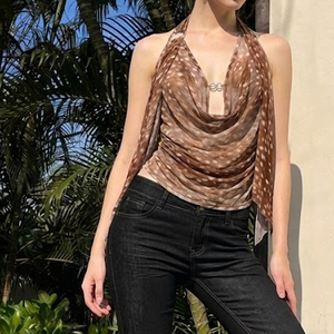 Camisole en mousseline respirante à col en V pour femme, imprimé animal et bretelles spaghetti, style sexy et clubbing - Product Image 3