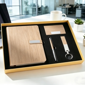 Ensemble <span class=keywords><strong>cadeau</strong></span> promotionnel <span class=keywords><strong>d</strong></span>'<span class=keywords><strong>entreprise</strong></span> personnalisé en gros, impression sérigraphique UV, matériau en bois, cadeaux <span class=keywords><strong>d</strong></span>'<span class=keywords><strong>entreprise</strong></span> écologiques et économiques - Product Image 1