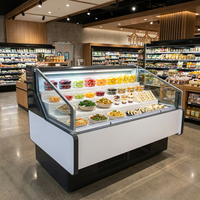 Réfrigérateur commercial à façade ouverte pour la présentation de produits laitiers, de yaourts et de boissons (+2 à +8°C) pour supermarchés et magasins d'alimentation