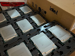 Bộ xử lý máy chủ doanh nghiệp 64-bit New 6761P <span class=keywords><strong>Xeon</strong></span> CPU DDR5-6400 (64 nhân/128 luồng 2.5GHz) 336MB 350W FCLGA 4710 - Product Image 6