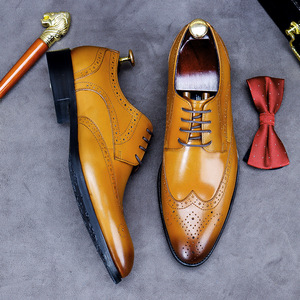 Zapatos de hombre grabados - mocasines vintage de piel de vaca para uso formal de negocios - zapatos derby de cuero genuino para hombre - Product Image 4