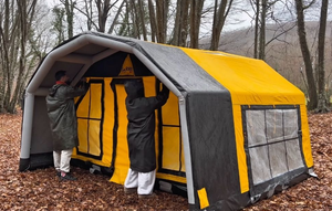 Tente 4 saisons imperméable de <span class=keywords><strong>plus</strong></span> de 3000 mm à installation rapide et facile : passez <span class=keywords><strong>moins</strong></span> de temps à monter la tente, <span class=keywords><strong>plus</strong></span> de temps à profiter de l'aventure, simple à gonfler. - Product Image 4