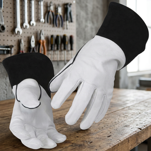 Guantes de Soldadura Anti-Calor con Puño de Seguridad de 16 Pulgadas de Largo, Antideslizantes, Transpirables, Sin Látex, para Soldadores TIG/MIG/Arco Láser - Product Image 1