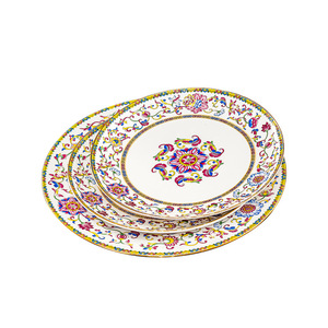 Service de Table de Luxe Fleurs Émaillées Porcelaine Blanche Bord <span class=keywords><strong>Doré</strong></span> Assiettes Plates Bols à Soupe pour Cadeaux de Mariage - Product Image 5