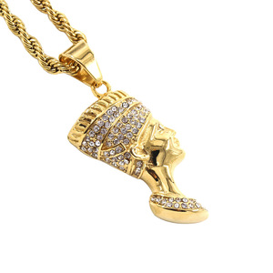 Pendentif unique Tête de Néfertiti de l'Égypte ancienne pour femme, en acier inoxydable, bijoux africains - Product Image 4