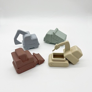 4 pièces jouets de baignoire jouets de bain en Silicone de qualité alimentaire durables jouets de bain d'eau pour les tout-petits véhicules ensemble de jeu de bain sans moule - Product Image 2