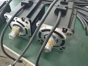 Motor Monofásico Siheng de 1.27nm, Nema24, 60mm, 5 Polos, 400W, 220V y Controlador para Máquina - Product Image 2