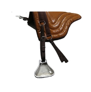 Vente en gros de tapis de selle en cuir imprimé crocodile de qualité supérieure, couleurs/tailles variées, style western anglais, durables et confortables - Product Image 1
