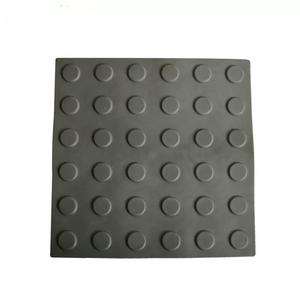 Ladrillos de Pavimento Táctiles de PVC de 30 cm con Superficie Antideslizante en Relieve para Uso Direccional para Personas Ciegas - Product Image 3