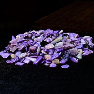 Puces de charoite Offre Spéciale polissage Graviers de charoite utilisés pour la décoration - Product Image 4