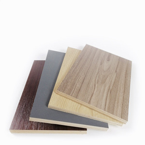 Panneau de placage mélaminé E0 4x8, design moderne, feuille de contreplaqué stratifié à faible teneur en formaldéhyde pour meubles de chambre et de salon, intérieur - Product Image 4