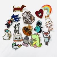 Pins de esmalte suave personalizados con dibujos animados, insignias metálicas con purpurina, fabricante de logotipos, impresión tipográfica, chapado, estilo animal, anime lindo, duro, bajo MOQ