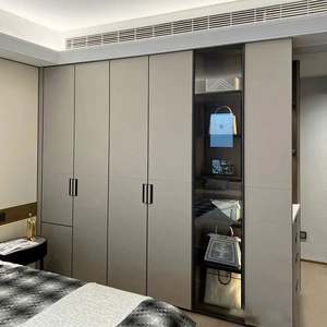 Armoires de chambre à coucher modernes haut de gamme personnalisables, durables, avec plusieurs compartiments de rangement, poignée segmentée pour meubles de maison, suspendus - Product Image 3