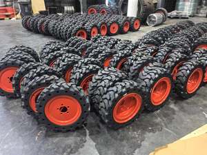 कोउरा ठोस टायर थोक नई 5.70-12 5.70x12 स्किड स्टीड लोडर 5 छेद के साथ s70 टायर प्रतिस्थापन के लिए - Product Image 2