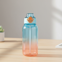 Logo personnalisé Bouteille d'eau potable en plastique au parfum créatif sans Bpa aromatisée aux fruits avec gousse de goût