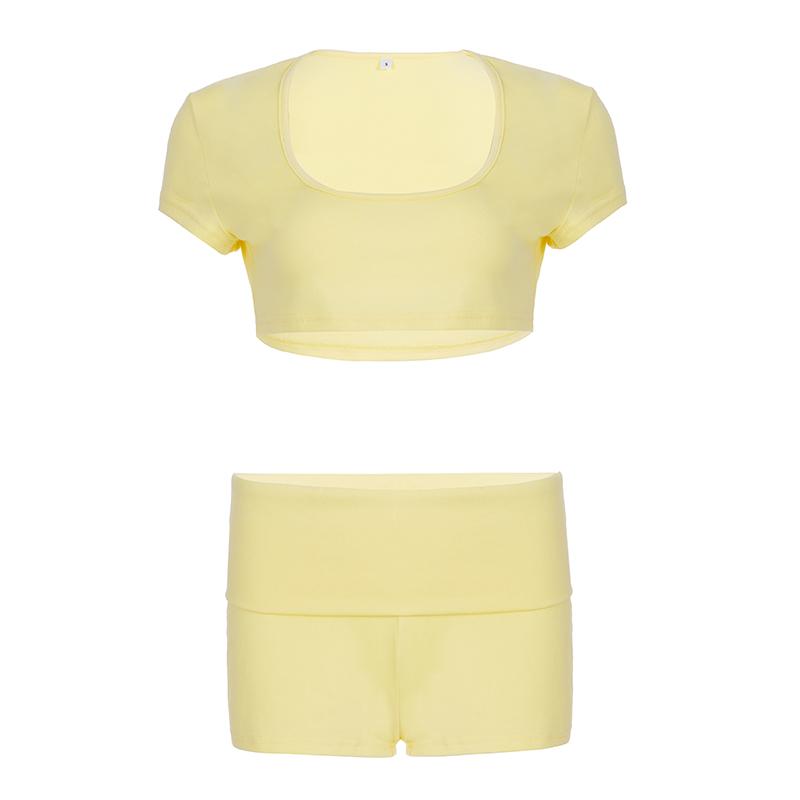 สีเหลือง