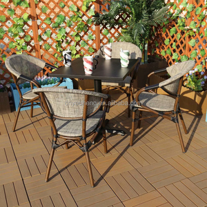 Ensemble table et chaises de bistrot parisien pour 2 truelles de jardin empilables incluses cadre en aluminium et en acier pour parc et cuisine - Product Image 2