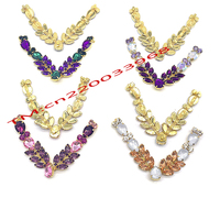 Vente en gros de tongs amovibles en strass Chaîne à breloques Accessoires de chaussures en cristal Goujons de chaussures en zincon pour dame sandale