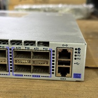 Commutateur réseau PoE Arista DCS-7160-32CQ-R d'occasion, couche 3, 48 ports, montable en rack, capacité 420 Gbit/s, 10/100/1000 Mbps