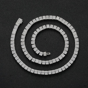 Cadena de tenis de circonitas de 5 mm, collar de hip-hop para hombre con diseño de azúcar de roca, cierre de caja simple, cierre a presión. Moda Tanjing - Product Image 1
