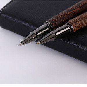 Bolígrafo de Metal y Madera de Lujo, Color Negro Metálico, con Logotipo Personalizado de Alta Calidad, Tinta Azul de 0.5 mm, <span class=keywords><strong>para</strong></span> Oficina y Escuela, Madera de Palisandro y Sándalo - Product Image 1