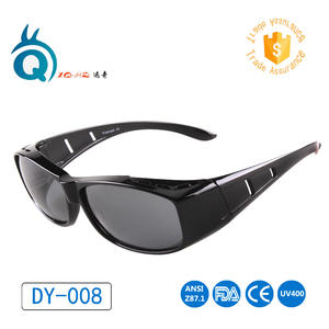 Gafas de Sol Deportivas Protectoras con Marco Completo, Lentes de PC con Protección UV400, Polarizadas, Unisex, para Conducir al Aire Libre, Pescar - Product Image 4