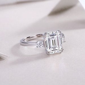 Pass Diamond Test <strong>Ring</strong> 18K White Gold Plated 925 <strong>Silver</strong> VVS Moissanite <strong>Ring</strong> <strong>Emerald</strong> Cut 4Carat Diamond Three Stone Wedding <strong>Ring</strong> - Product Image 4