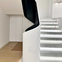 Escalier en spirale moderne en acier et métal pour intérieur, avec marches en bois, pour villa